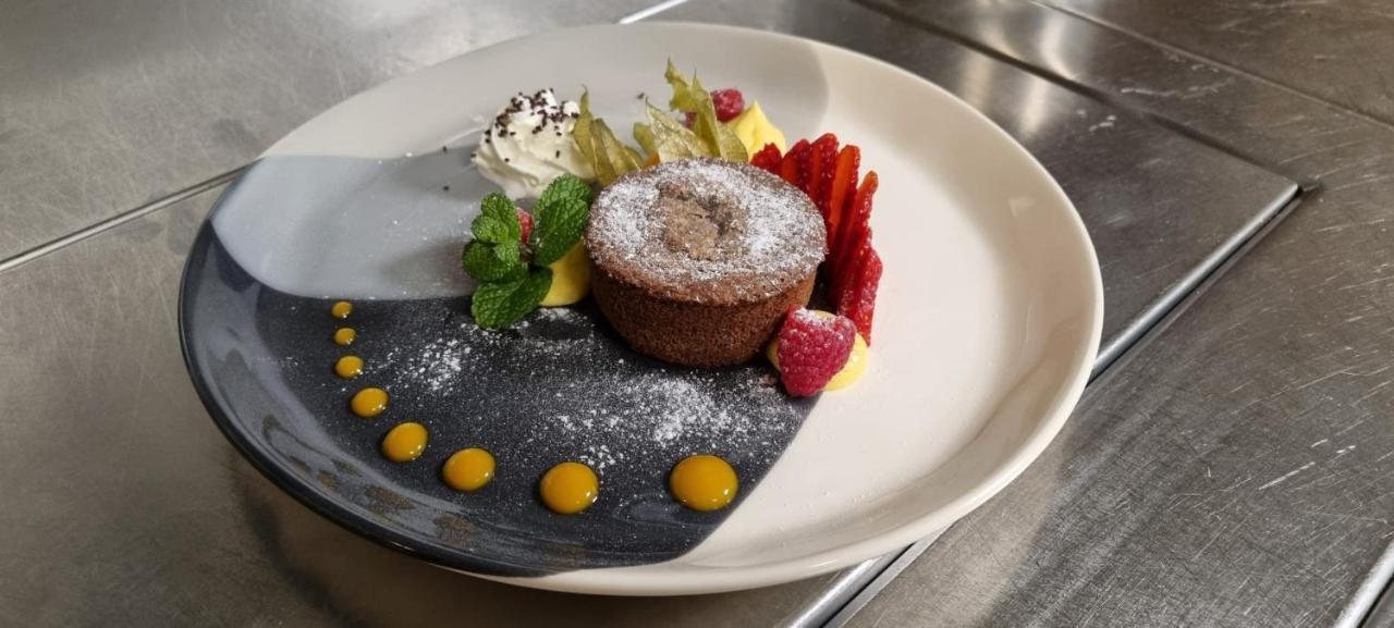 Relais Fleuri Hotel Chermignon-d'en Bas Kültér fotó