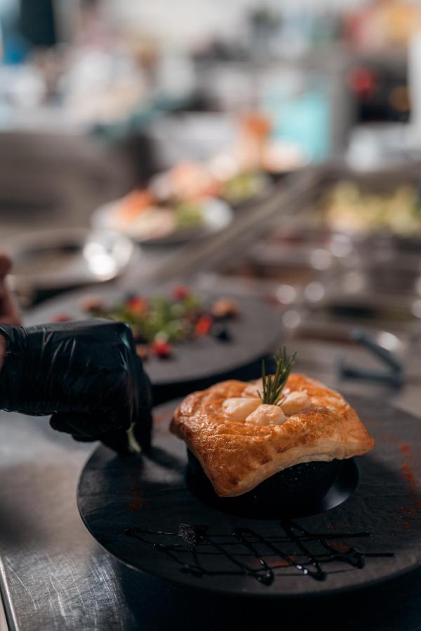 Relais Fleuri Hotel Chermignon-d'en Bas Kültér fotó