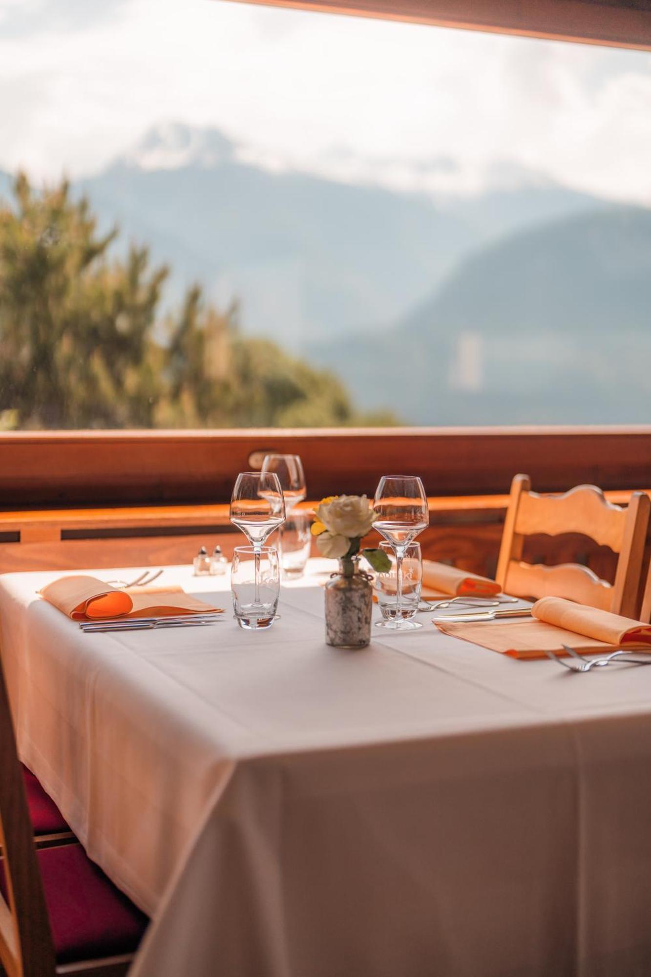 Relais Fleuri Hotel Chermignon-d'en Bas Kültér fotó